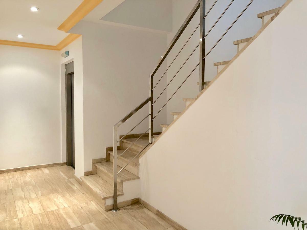 Apartamentos Benet Roses Eksteriør bilde