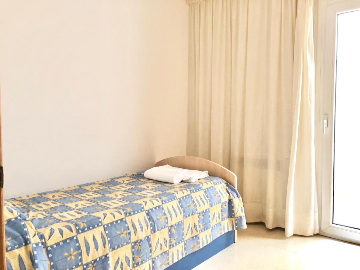 Apartamentos Benet Roses Eksteriør bilde